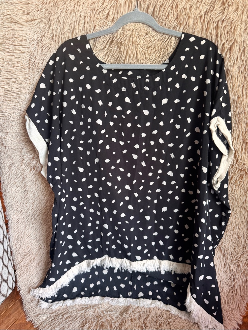 Umgee Black and White Speckled Fringe Tunic